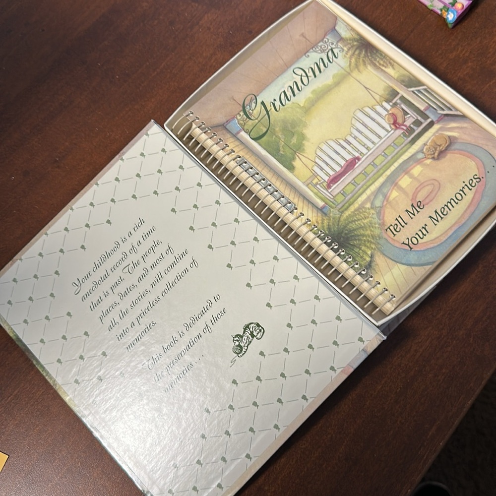 Grandma Memory Journal - Picture 2 of 4